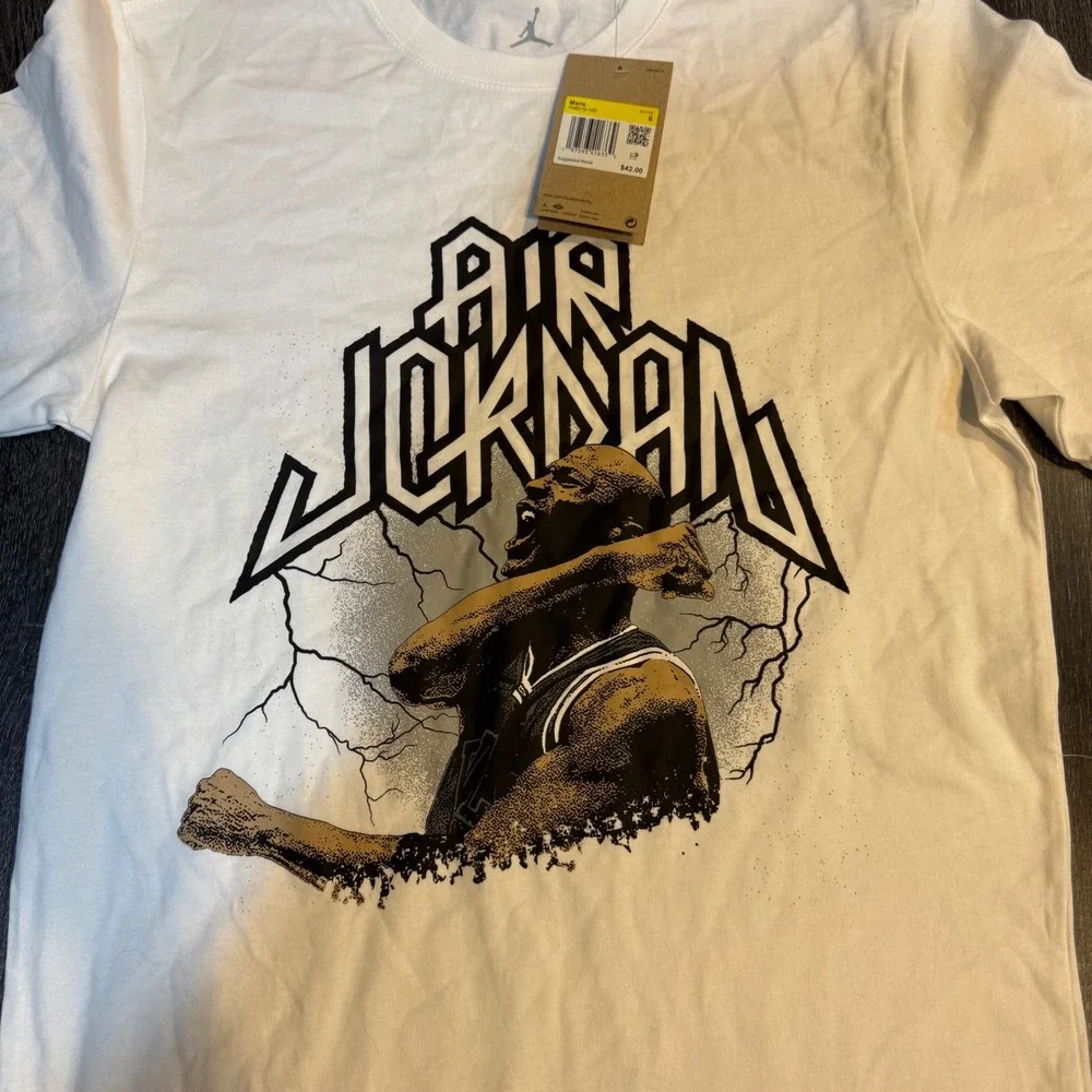 NWT Jordan Men Graphic T Shirt White Michael Jordan Print Dri Fit‎ SZ Small $42